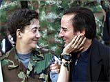 El frio saludo de Ingrid Betancourt a su esposo tras su liberación fue muy comentado